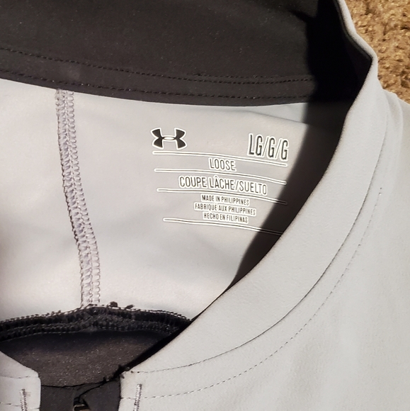 Under Armour Performance Tee Shirt - Picture 2 of 3